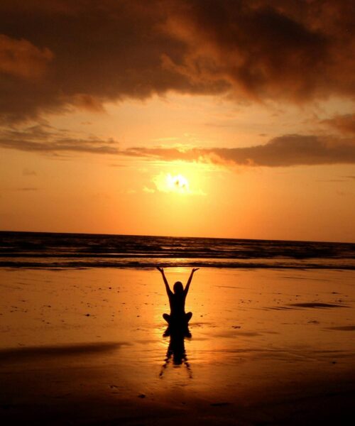 EN Otok Iž: Počitnice s Klepetom ob kavi